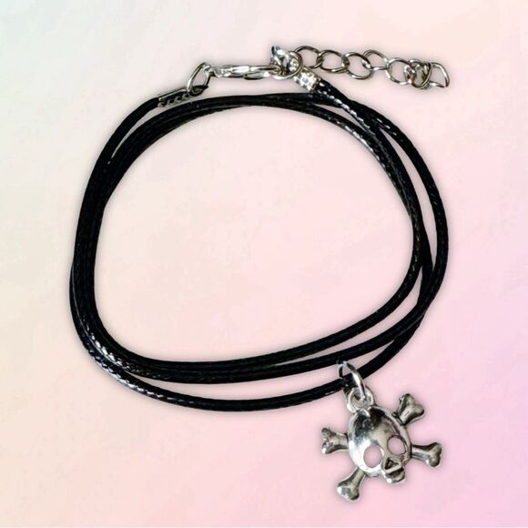 Minimalist, Stainless Steel Skull & Crossbones, W/ Adjustable Rope Necklace - Picture 1 of 12